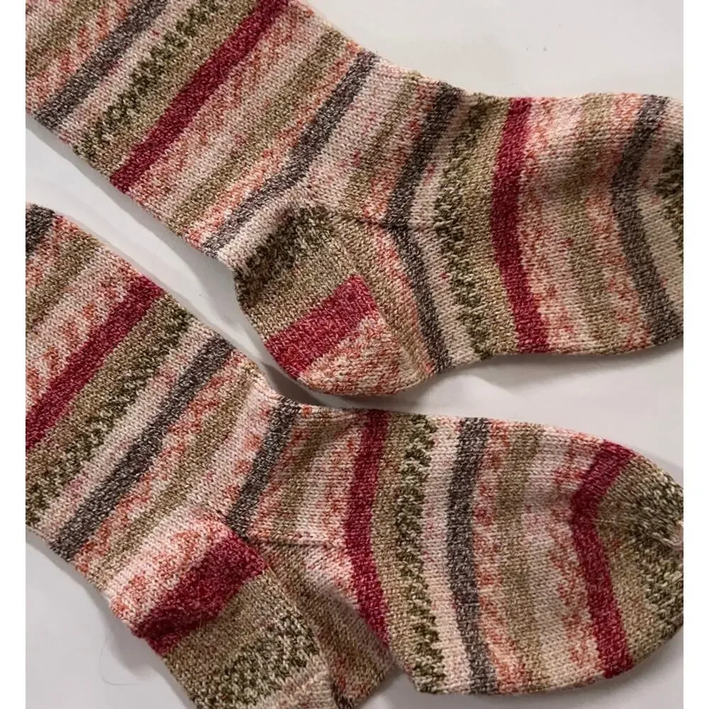 Hand Knit Womens Wool Socks Pink Brown Beight Pattern